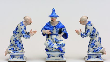 Figuren eines Schachspiels nach chinesischer Art, Meißen, um 1740, Porzellan, Inv.Nr. L051 © Museen der Stadt Bamberg